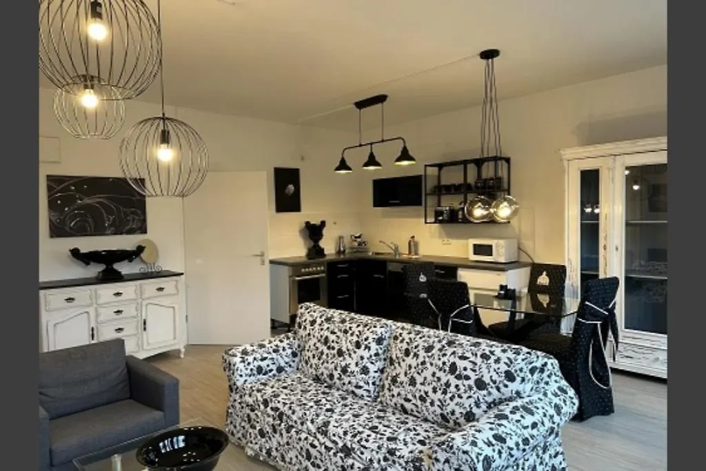 Ferienwohnung Rose 42 Citynah, Gehobene Ausstattung Hamburg Apartment